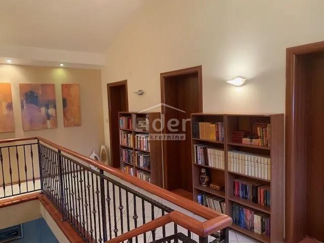 matulji, samostojeća kuća 230m2, top lokacija, okućnica - slika 10