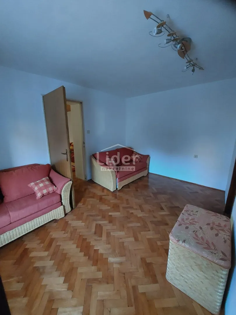 omišalj-kuća na 3 etaže - slika 11
