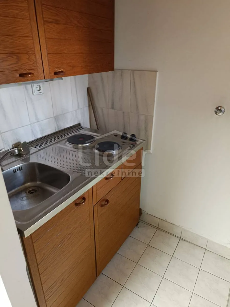 rijeka, centar 130 m2, uredi - slika 10