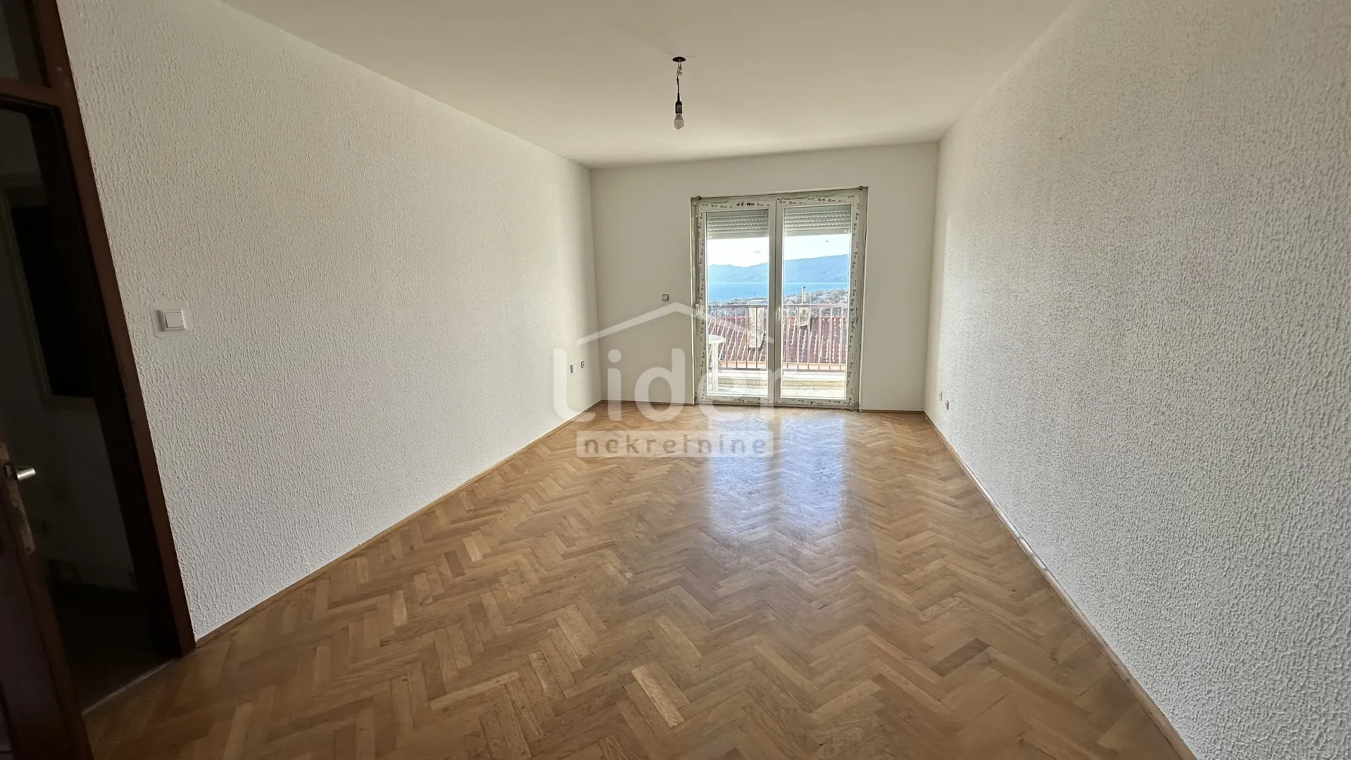 škurinje nn, 84m2 3s+db stan s pogledom na more - slika 2