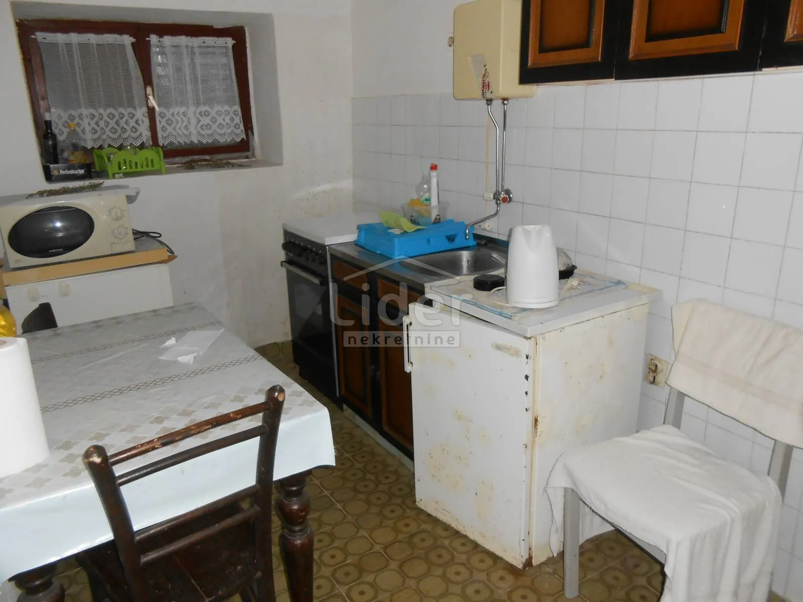 bribir tipična, kamena kuća, 150 m2 - slika 7