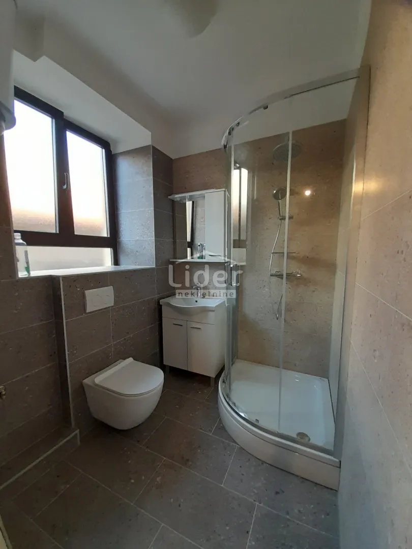kastav - dva apartmana - slika 13