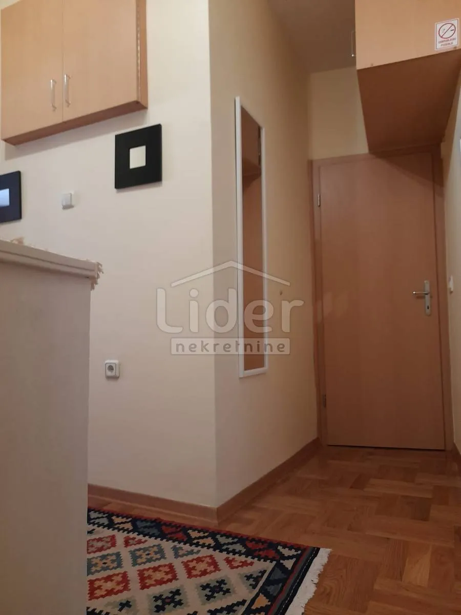 crikvenica kuća u nizu u centru grada - slika 13