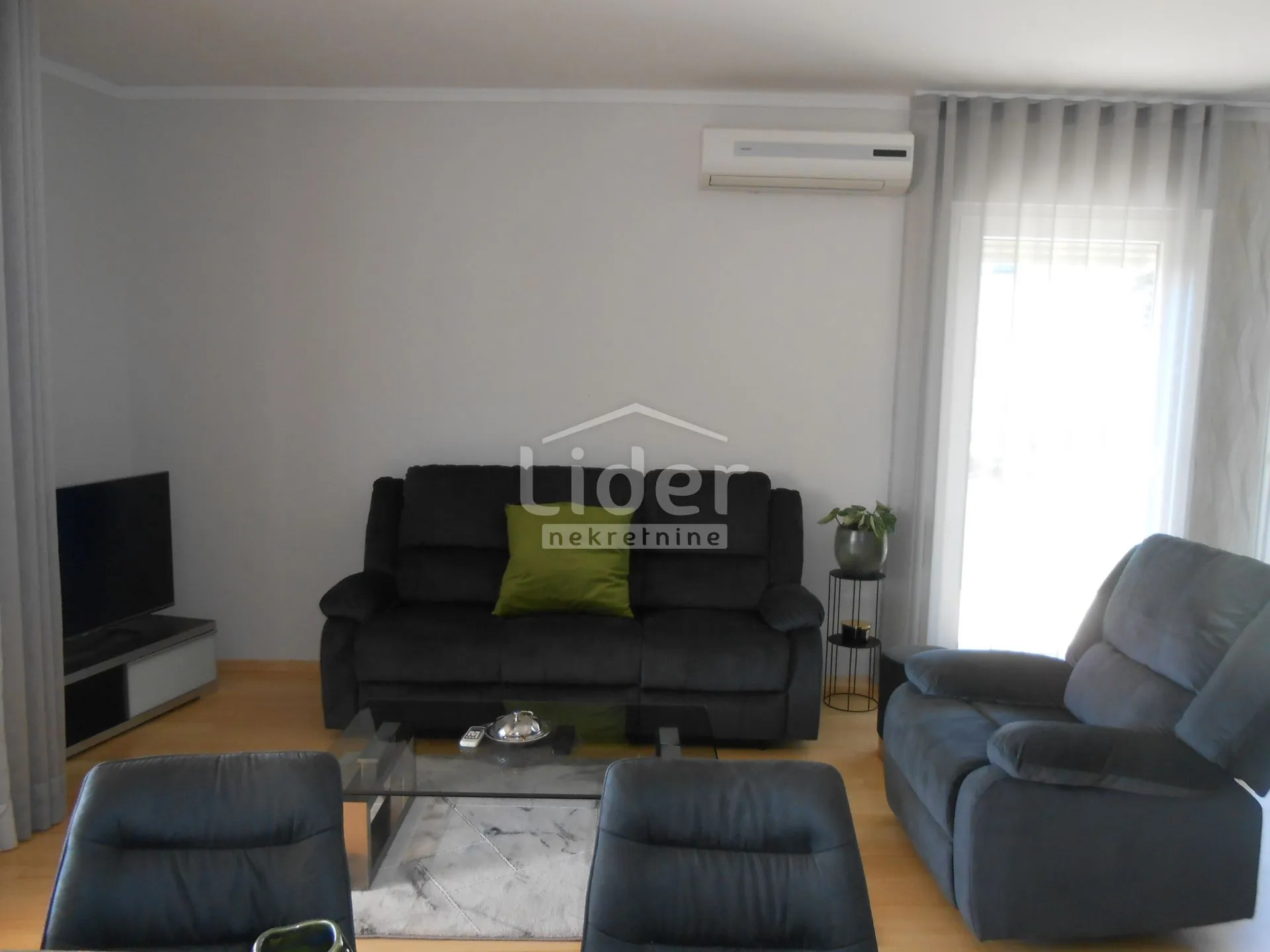 opatija luksuzan stan s bazenom, pogled na more - slika 10