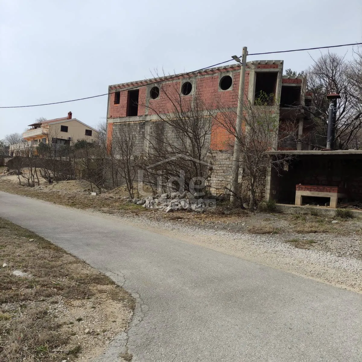 kruševo, roh-bau stambeno poslovna zgrada 300m2 - slika 6