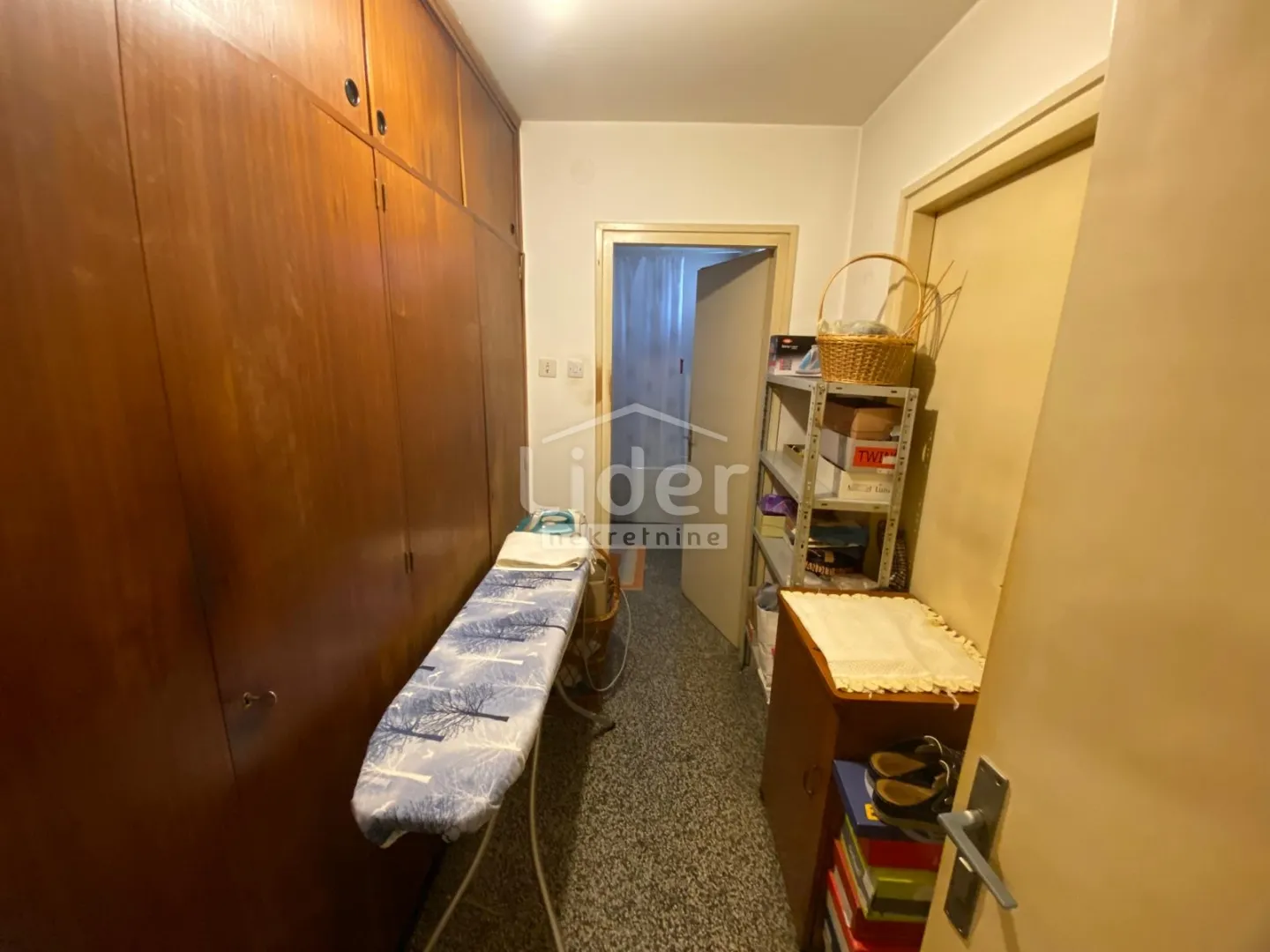 belveder, odlična nekretnina-stan od 99m2, lift , dva balkona - slika 12