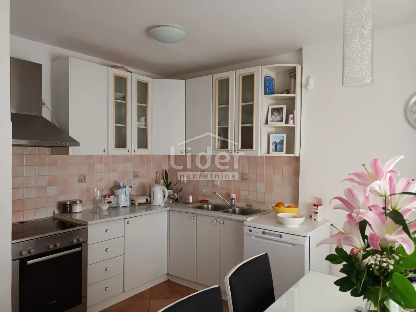 pećine,1s+db,namješten,52m2 - slika 2