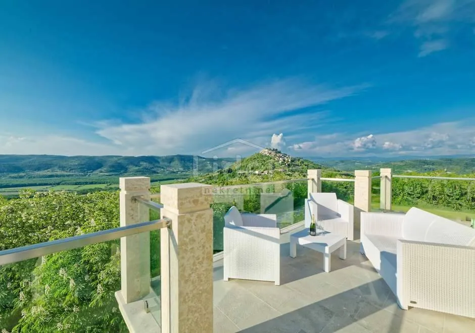 motovun villa na osami sa bajkovitim pogledom! - slika 2