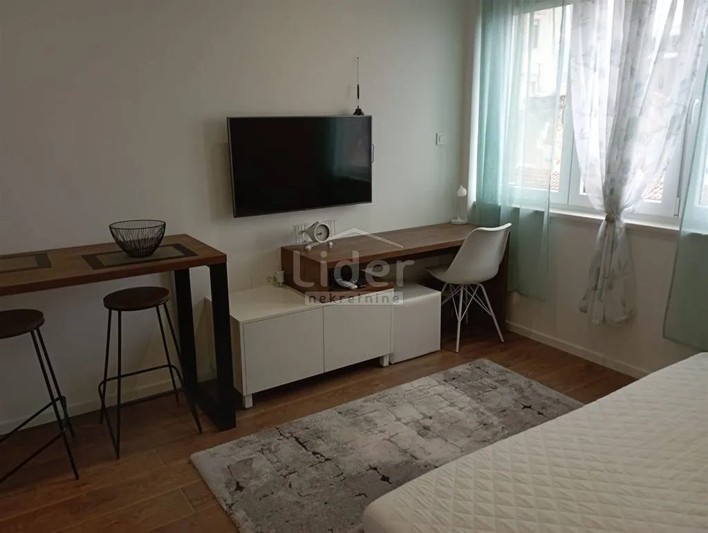 centar, 3 stambene jedinice - slika 3