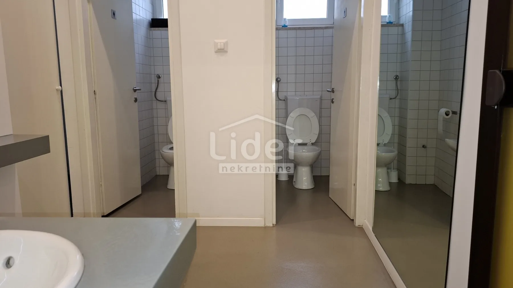 centar - poslovni prostor 180 m2 - slika 18