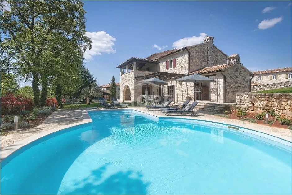istra, čarobna villa, bazen, - slika 7