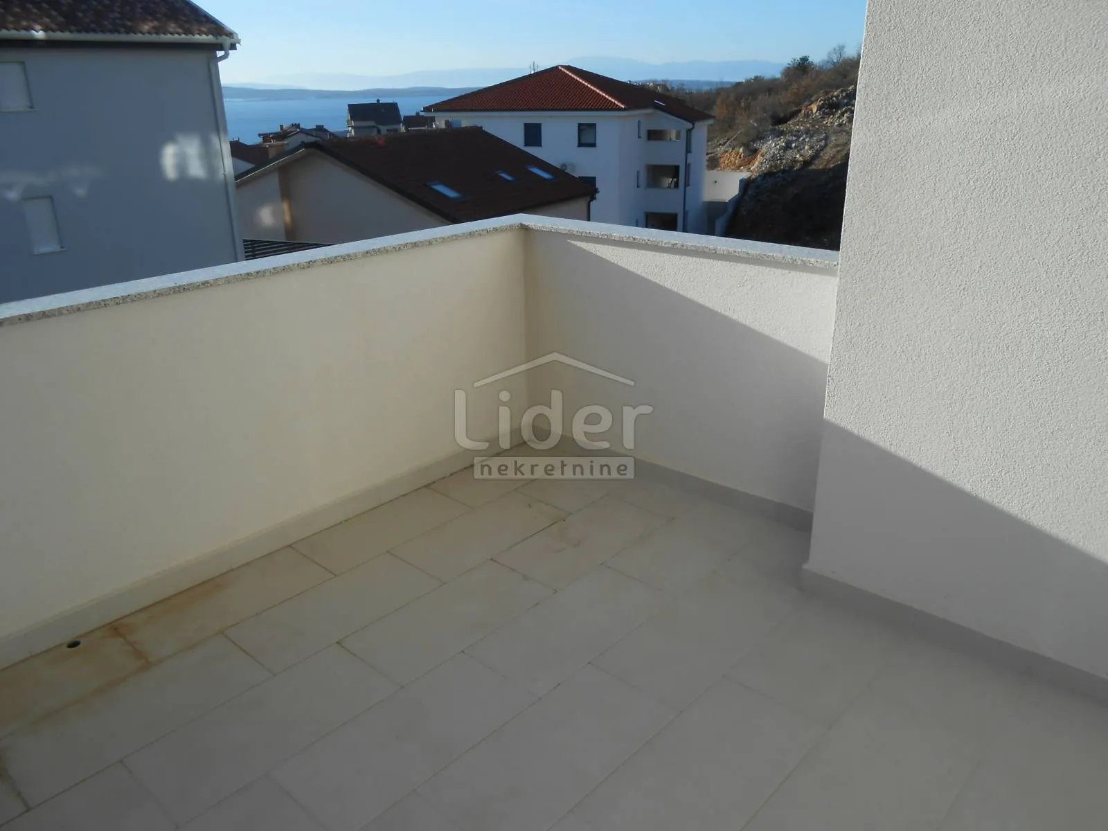 crikvenica novi apartman 350 m od mora - slika 2