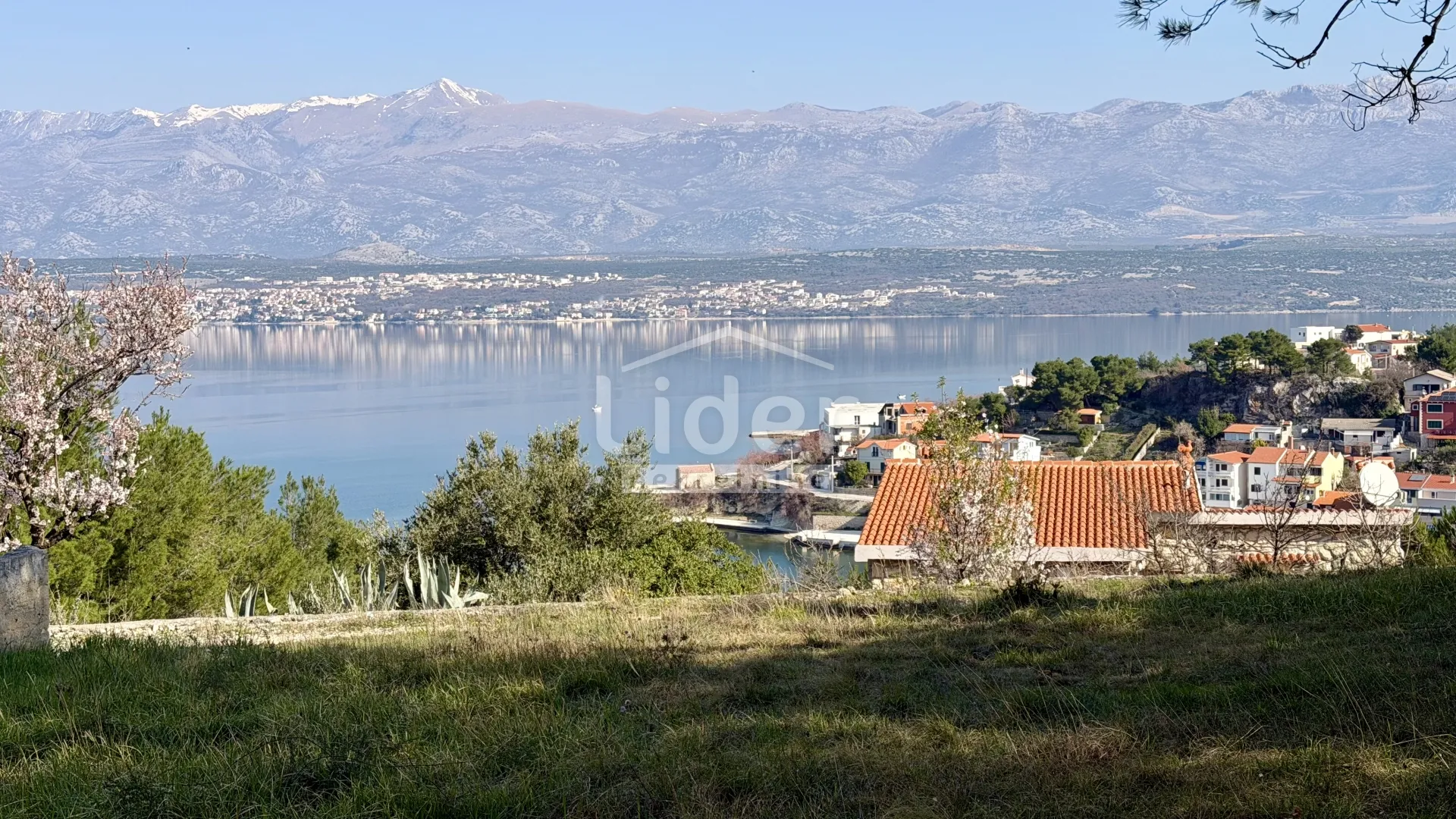 novigrad (zadar) građevinsku parcelu 528m2 prodajemo - slika 9