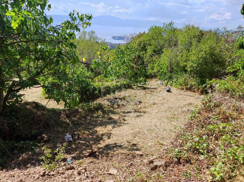 hreljin zemljište od 1665 m2 s ruševinom - slika 12