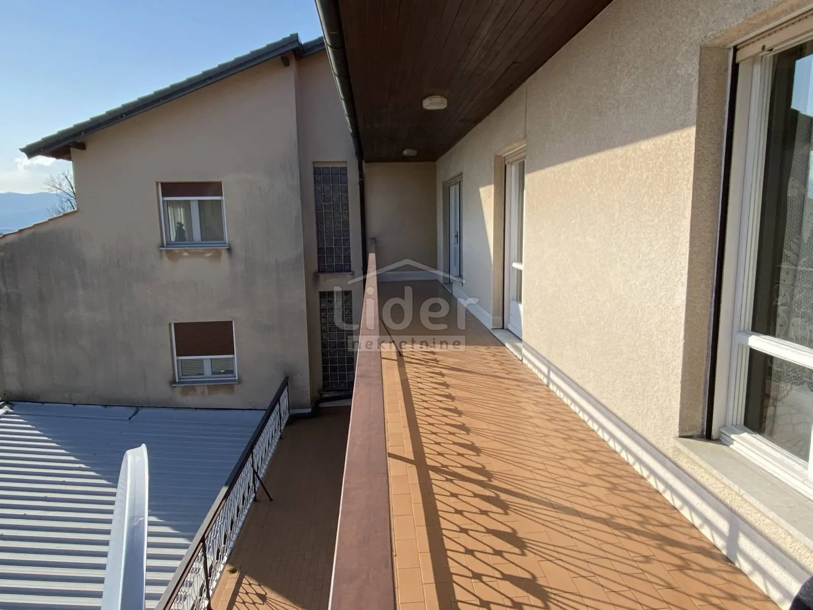 saršoni, poslovno-stambeni objekt sa 5.045m2 okućnice - slika 3