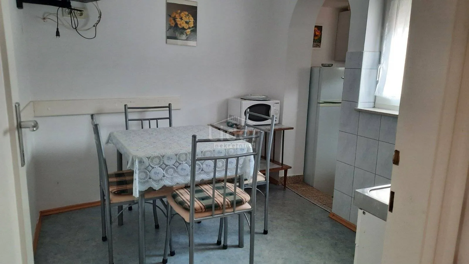 kuća crikvenica, 2 stana, garaža - slika 2