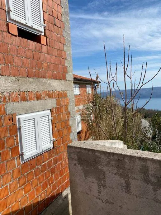 kuća sa dva stana brseč-zagore - slika 6