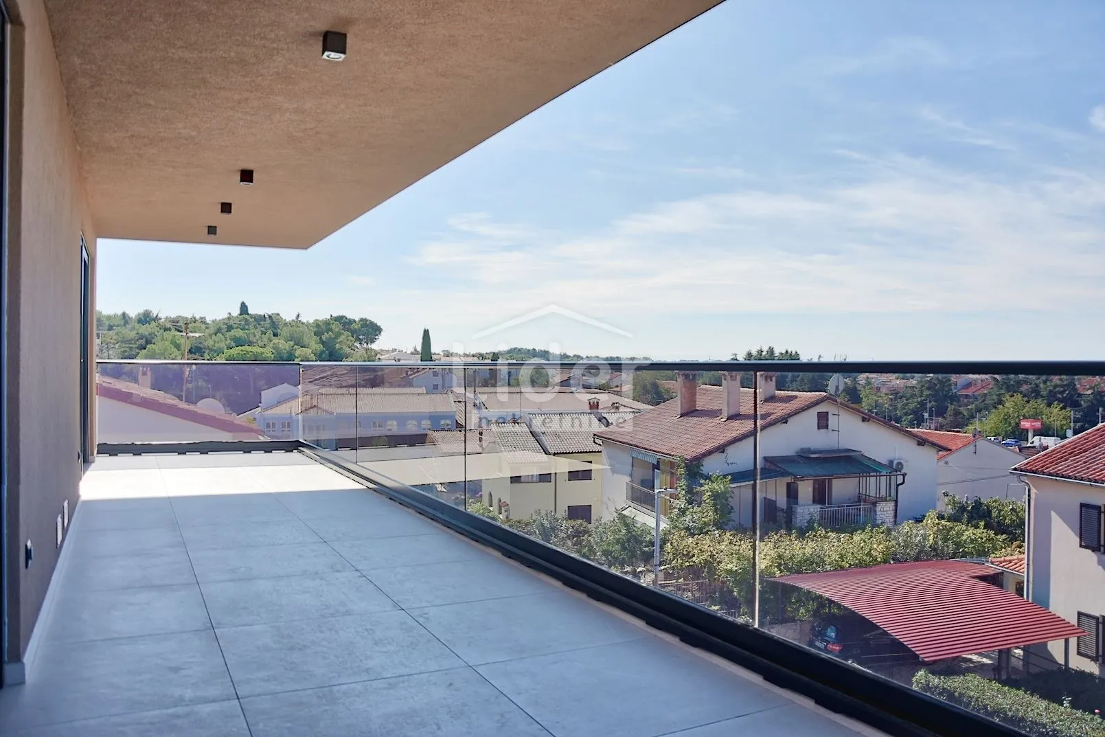 penthouse sa prekrasnim pogledom na top lokaciji! - slika 6