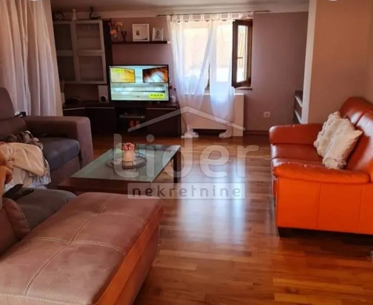 cres, melin, 5 apartmana, 650m2 blizu mora! - slika 12