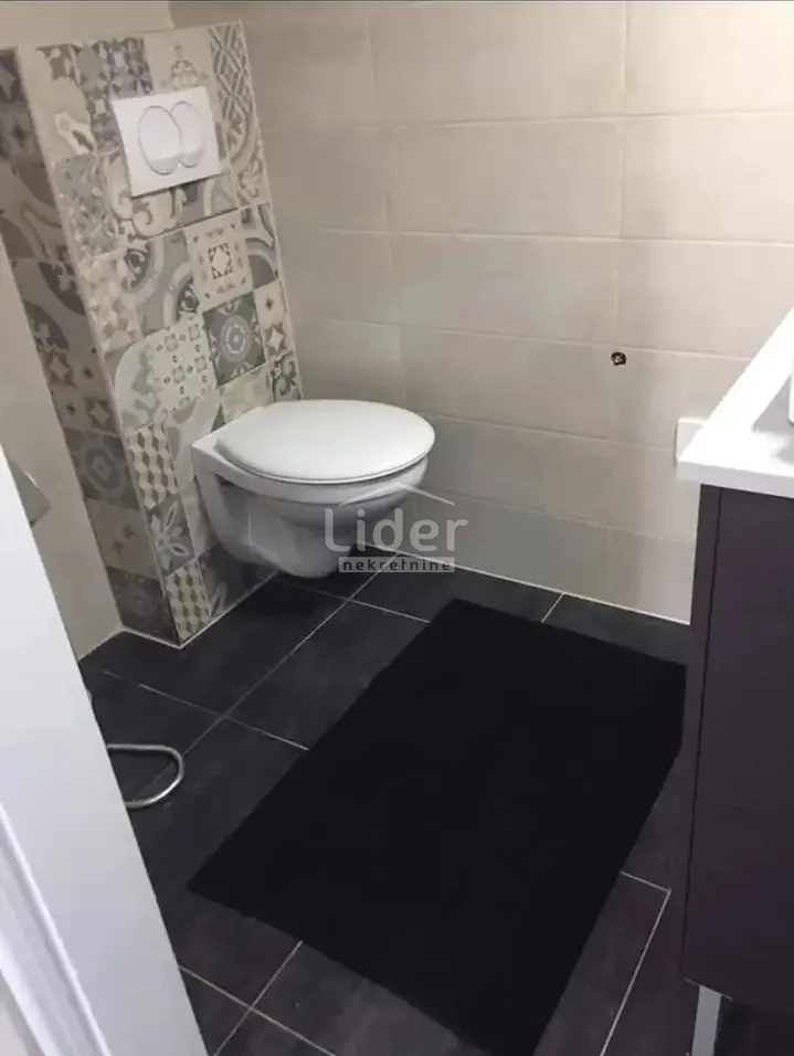 potok - kompletno renoviran stan 114 m2 - slika 7