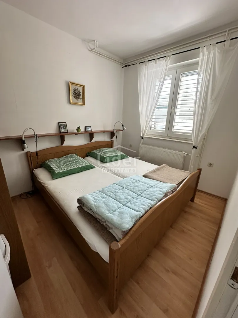 donji karin, dio kuće sa terasom i pogledom prodajemo - slika 8