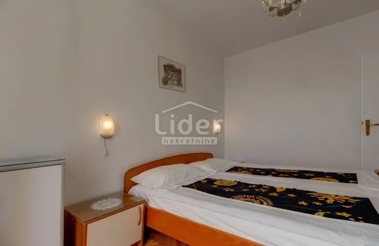 mali lošinj-kuća s pogledom na more i grad - slika 3