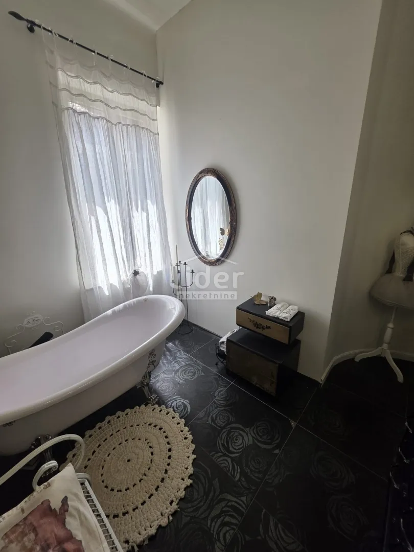 centar, 200m2, 4s+db, dizajnerski građanski stan - slika 52