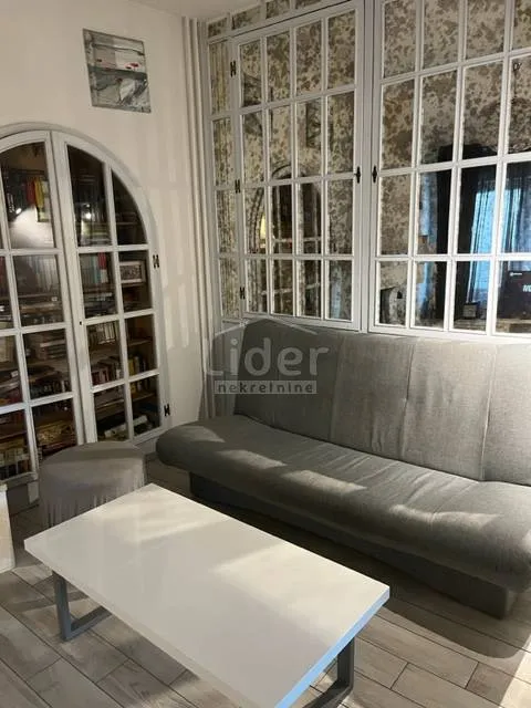 kastav, jedinstveno, kuća u samoj jezgri, 250m2 - slika 2