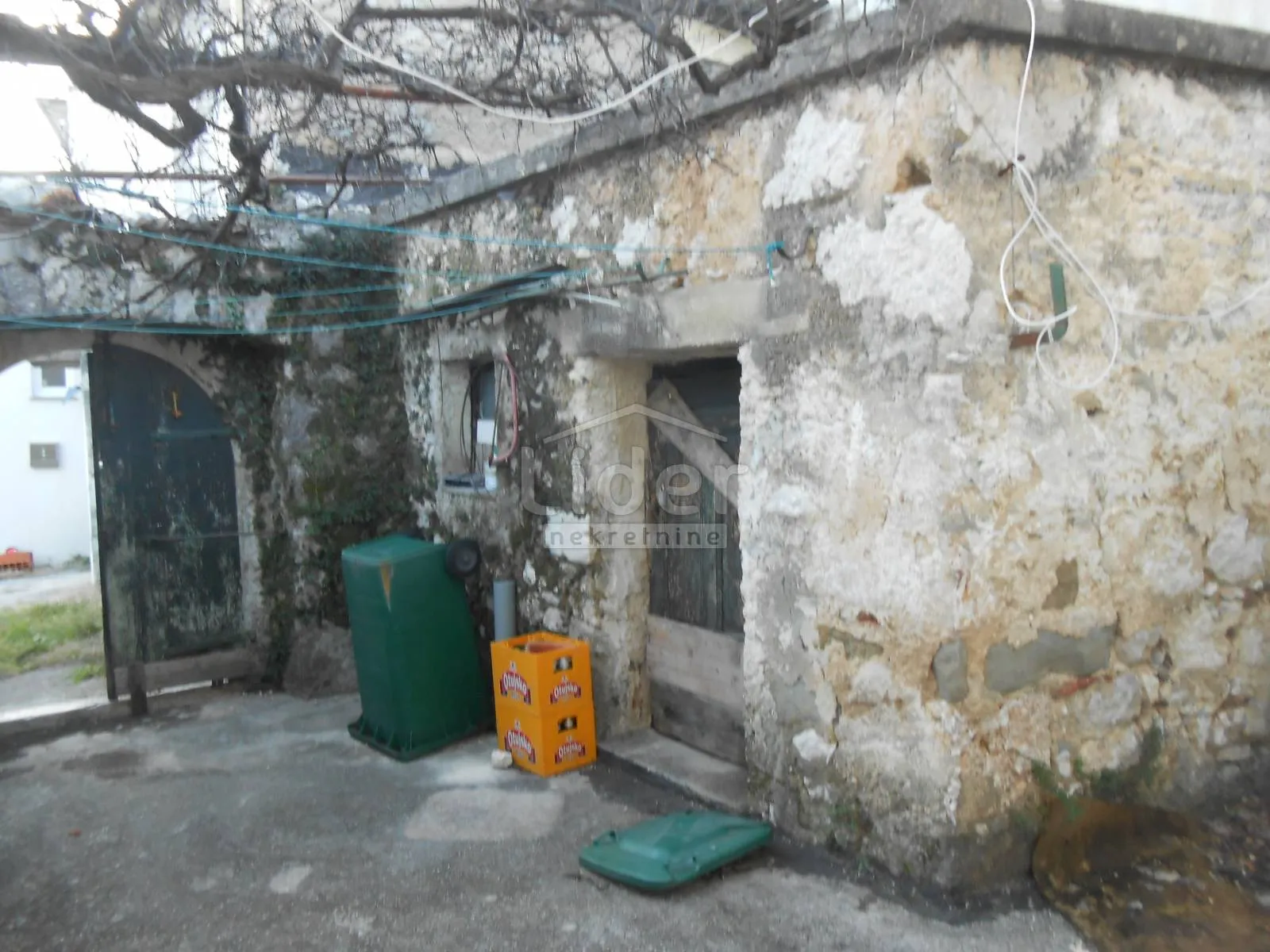 bribir tipična, kamena kuća, 150 m2 - slika 3