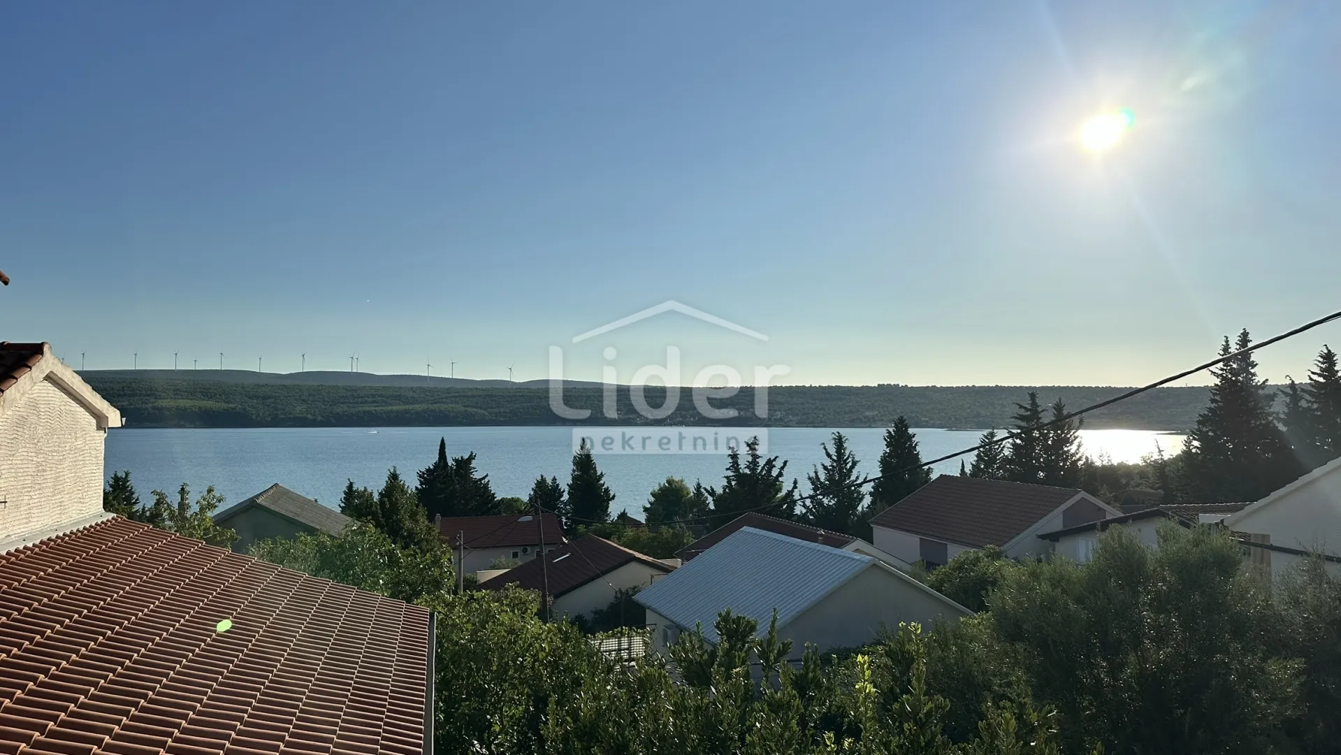 kruševo, kuću sa 3 stana i garažom prodajemo - slika 2