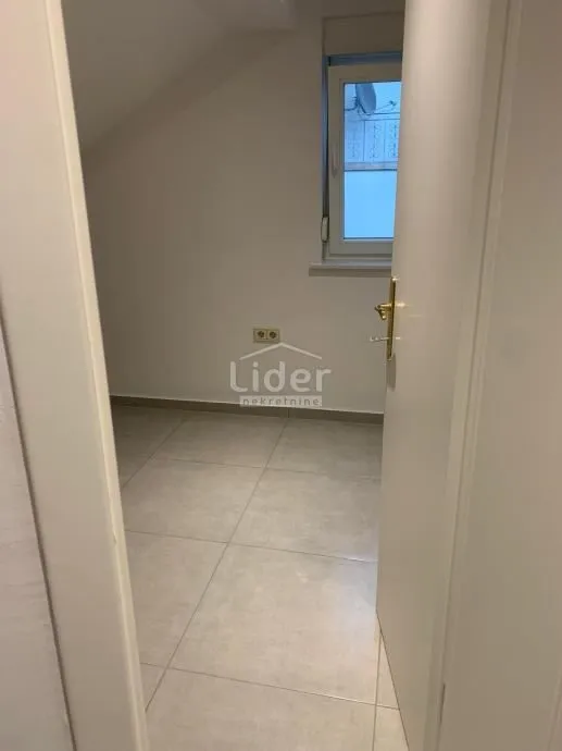 jadranovo, 2s+db, 41.67m2, balkon 3m2 - slika 4