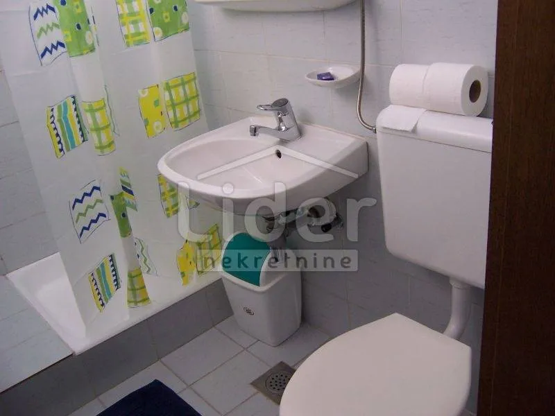 kuća, selce-restoran, pansion cca 600m2 - slika 8