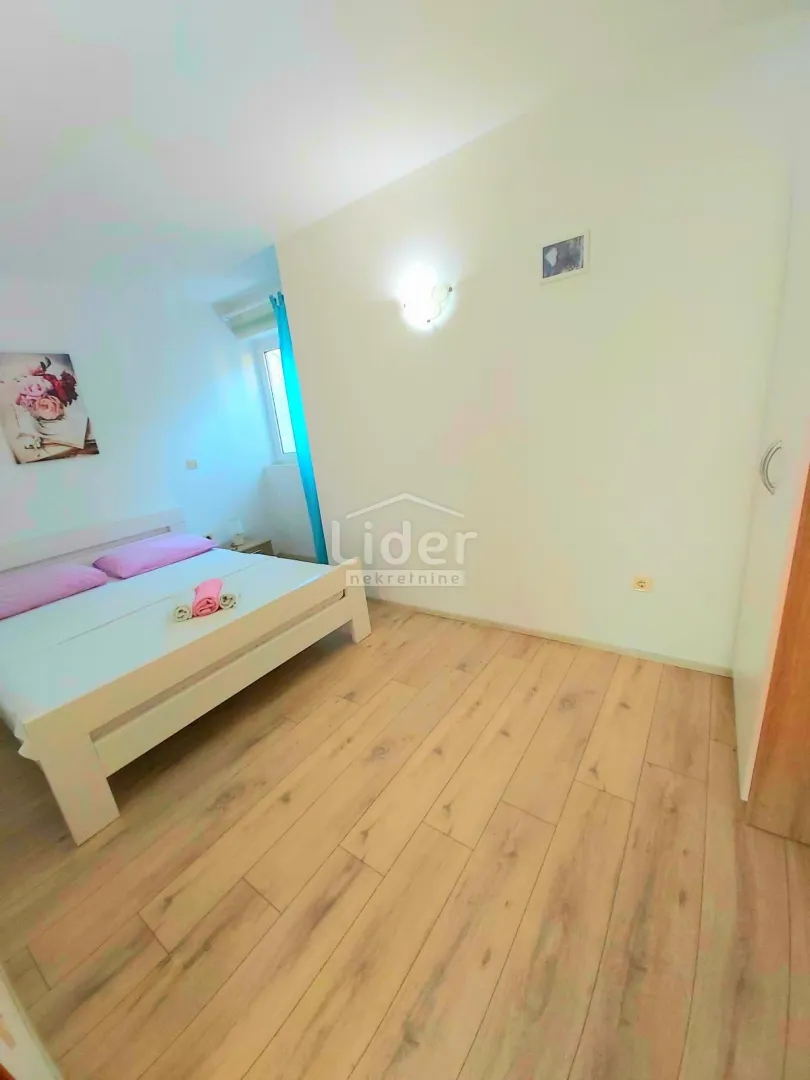 mali lošinj -1s+db stan u kući - slika 5