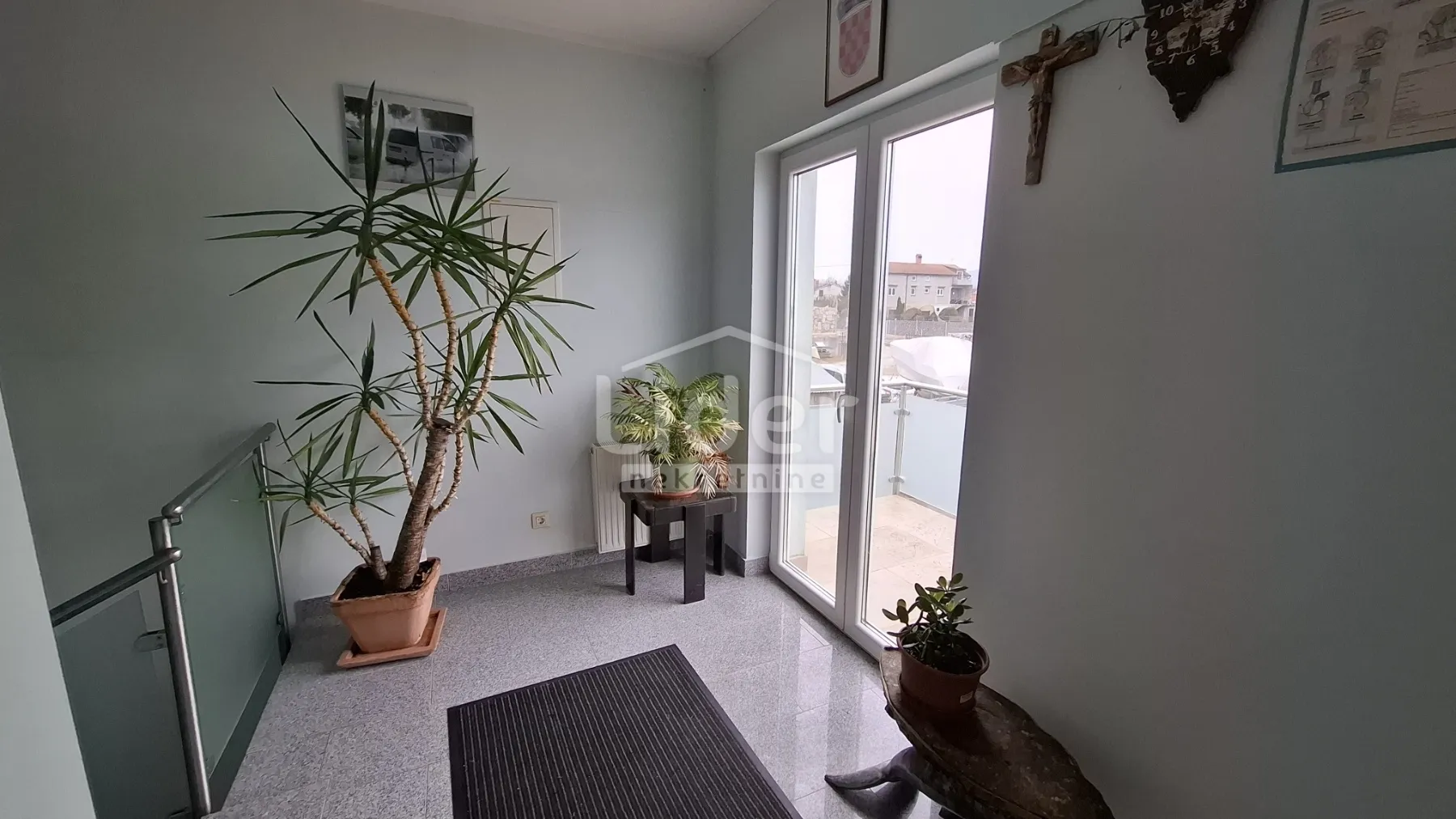 permani- 430m2 poslovnog prostora - slika 14