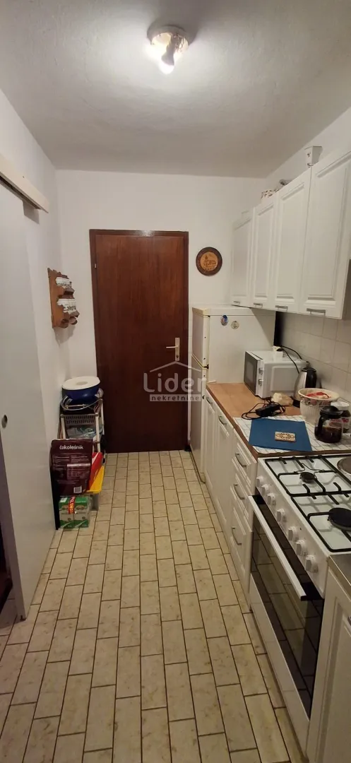 mali lošinj- stan u centru grada - slika 3
