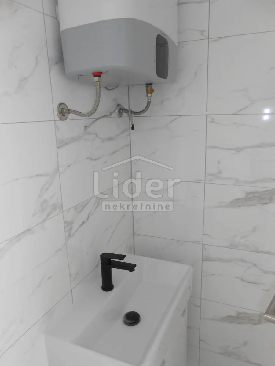 crikvenica novi apartman 350 m od mora - slika 13