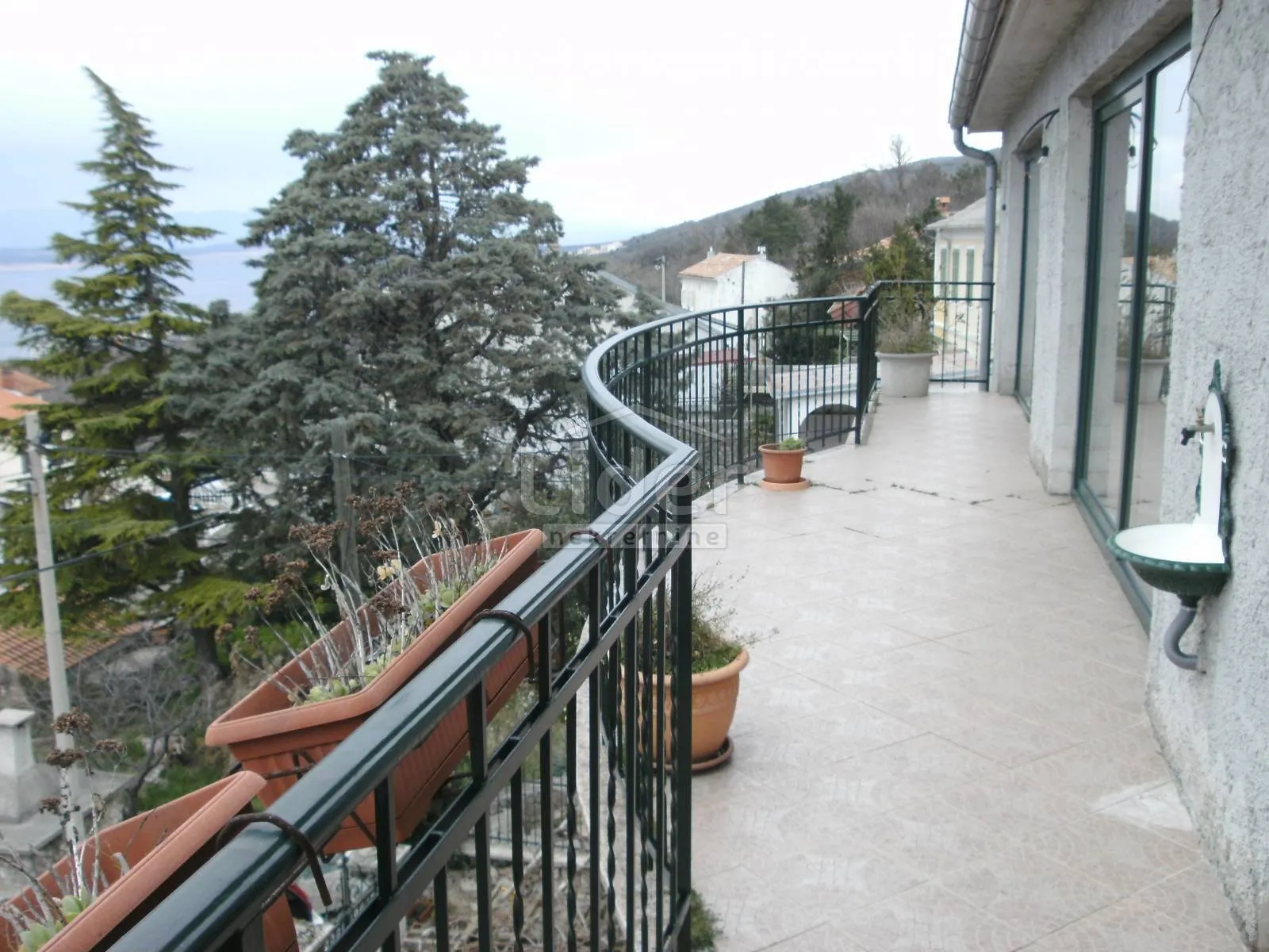 kuća crikvenica, vezana, 360m2 - slika 33
