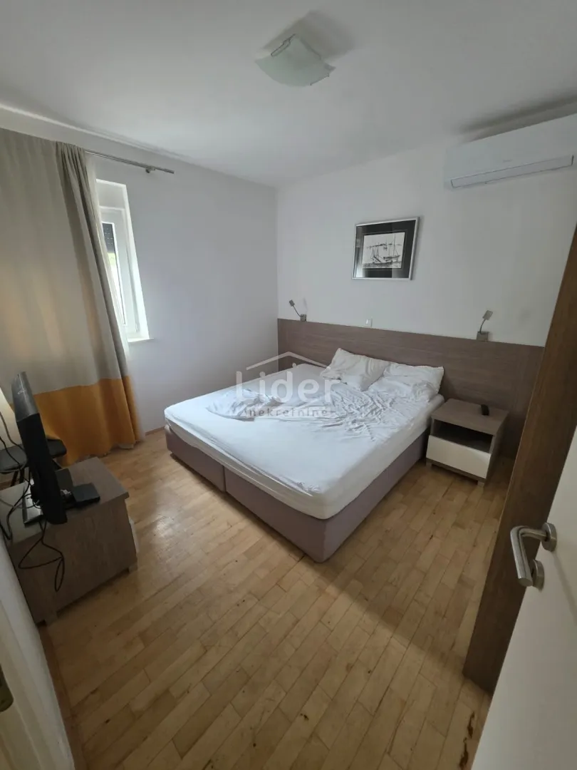 novalja, 70m od mora, 2s+db, okućnica - slika 12