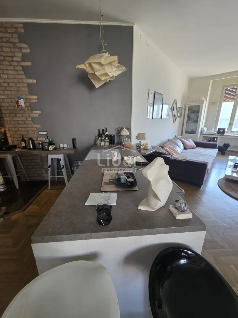 centar, 200m2, 4s+db, dizajnerski građanski stan - slika 19