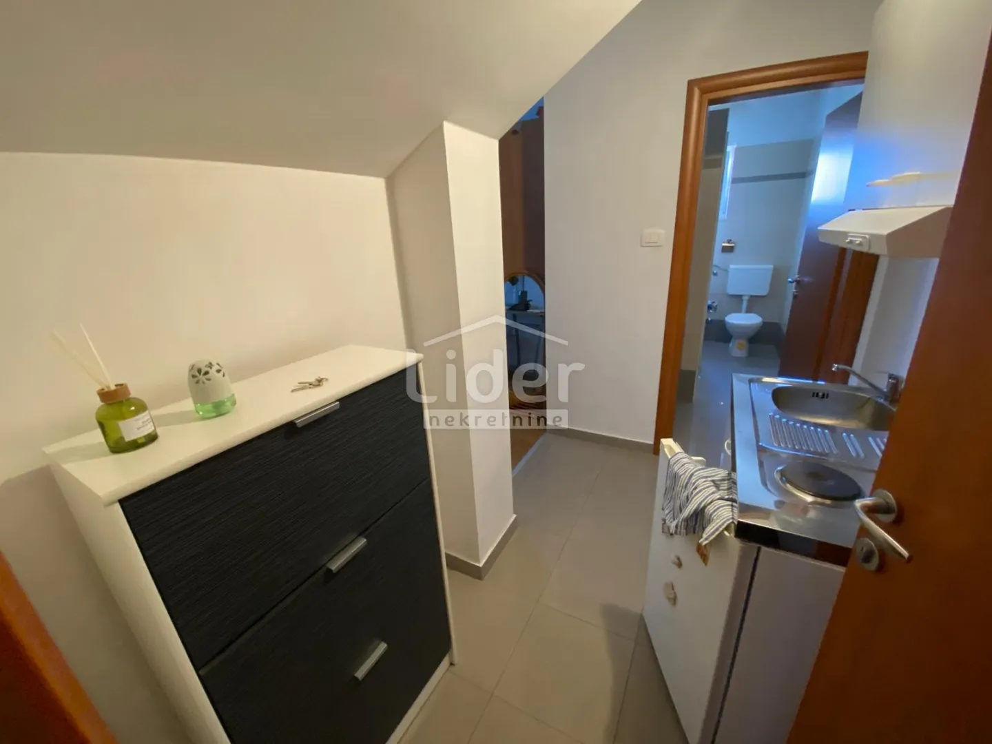 stan-apartman, novogradnja, garsonjera, blizina kampusa - slika 5