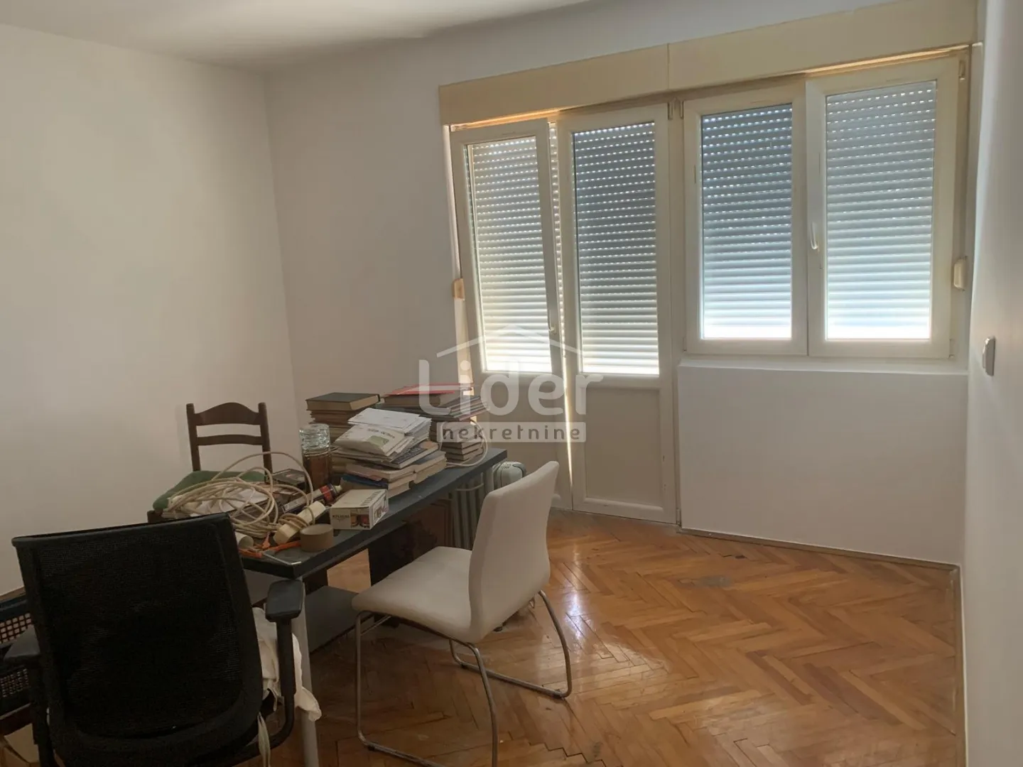 turnić 55 m2 balkon pogled! - slika 5