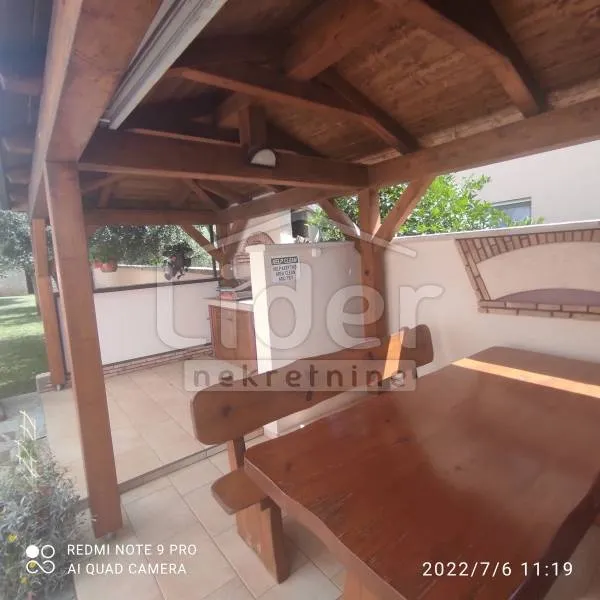 pula, predivna kuća s 6 vrhunskih apartmana - slika 21