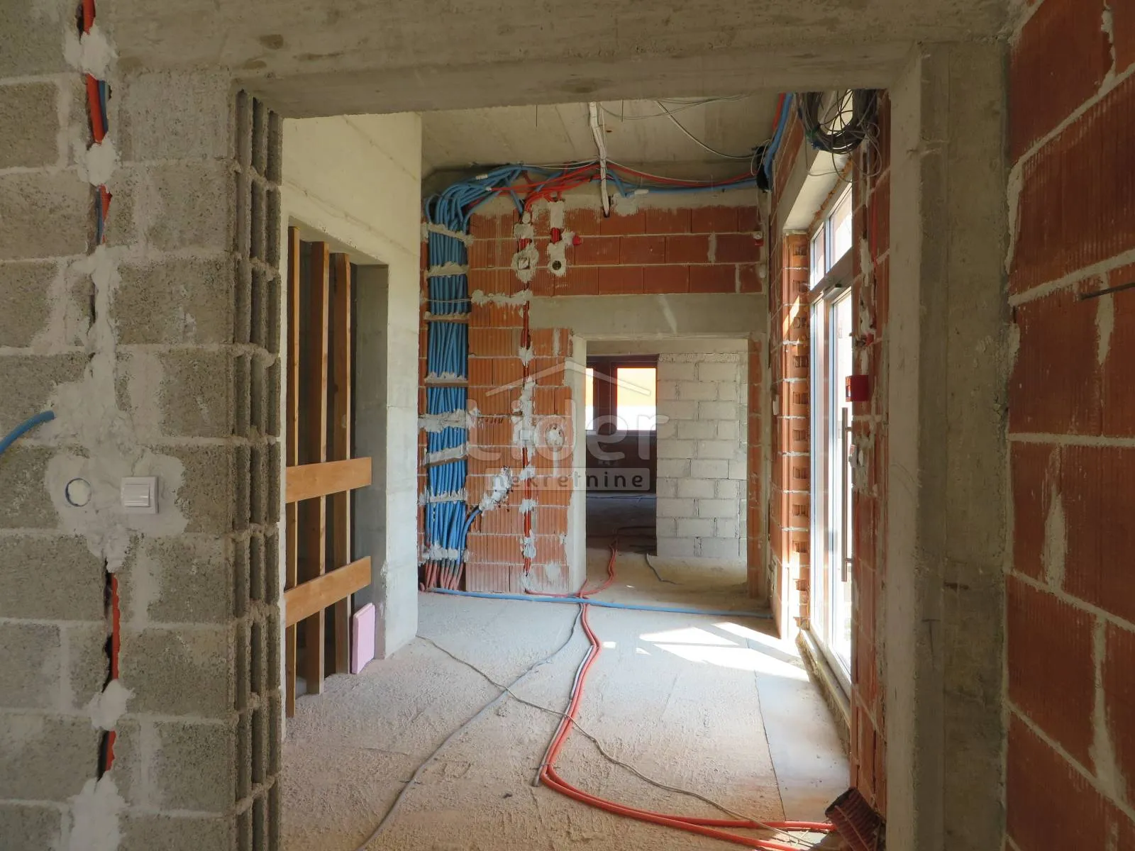rovinj kuća p+2 1260 m2 na 1650 m2 parcele - slika 13