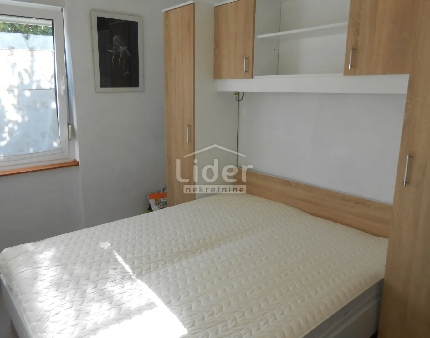 prilika! apartman na samo 100 m od mora - slika 11