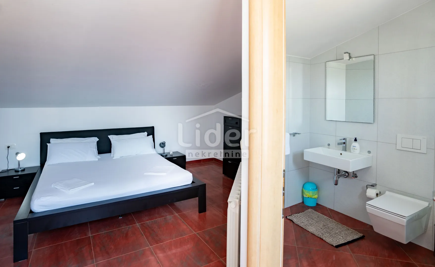 rab, barbat, apartman 150 m2 s prekrasnim pogledom - slika 30