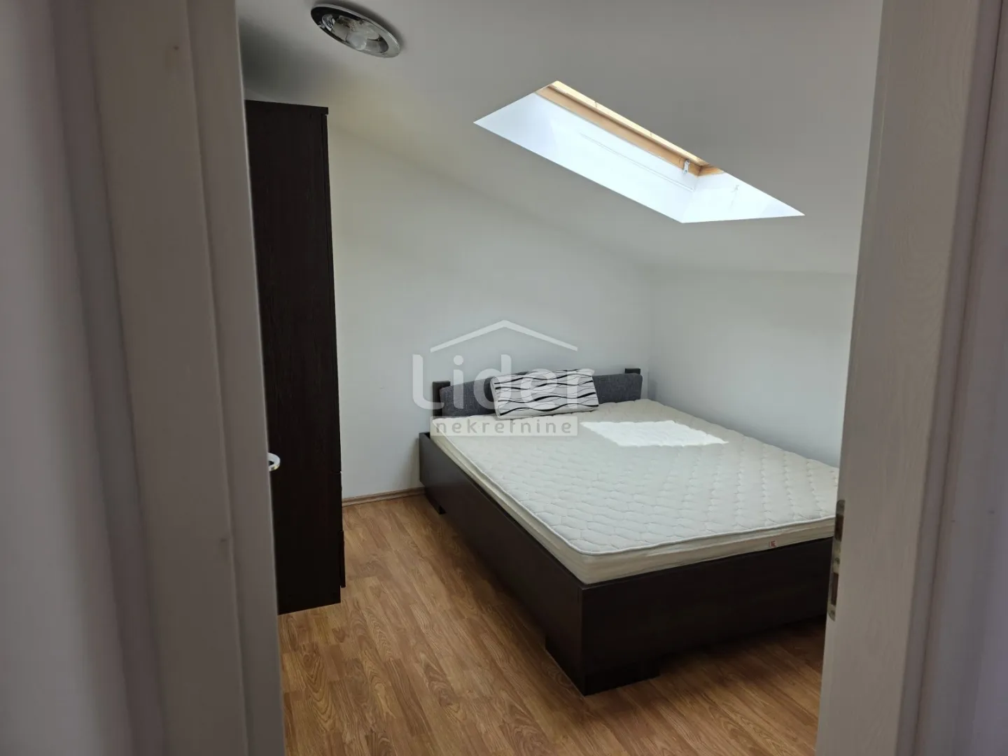 novalja, 1s+db, terasa, pogled, 100m od mora - slika 19