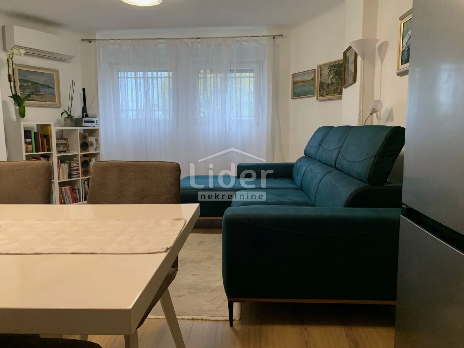 bulevard 3s+db, terasa, vrt, novoadaptiran, namješten! - slika 4