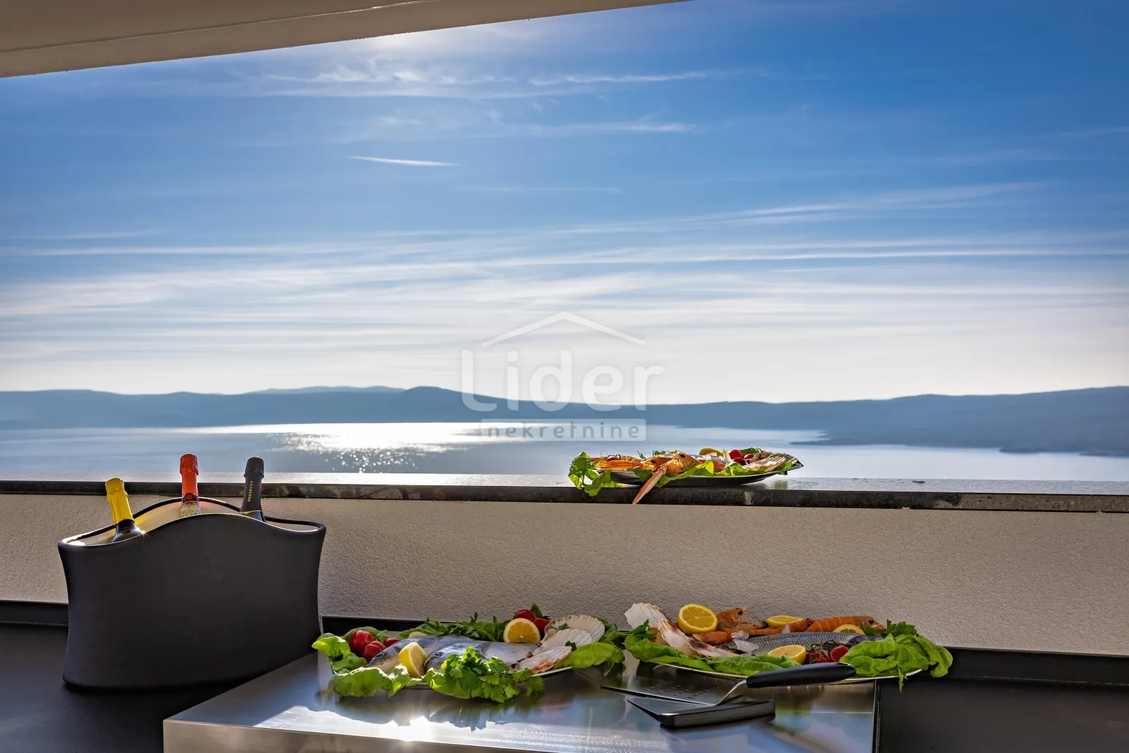 crikvenica vila s bazenom i prekrasnim pogledom - slika 9