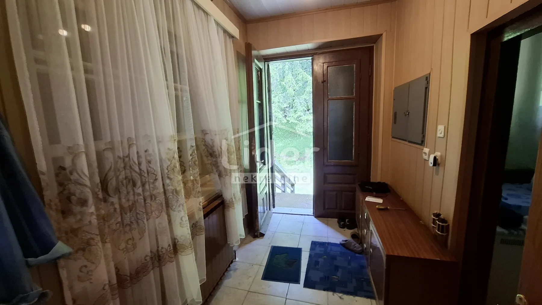 mrkopalj-kuća s velikom okućnicom 3000m2 - slika 7