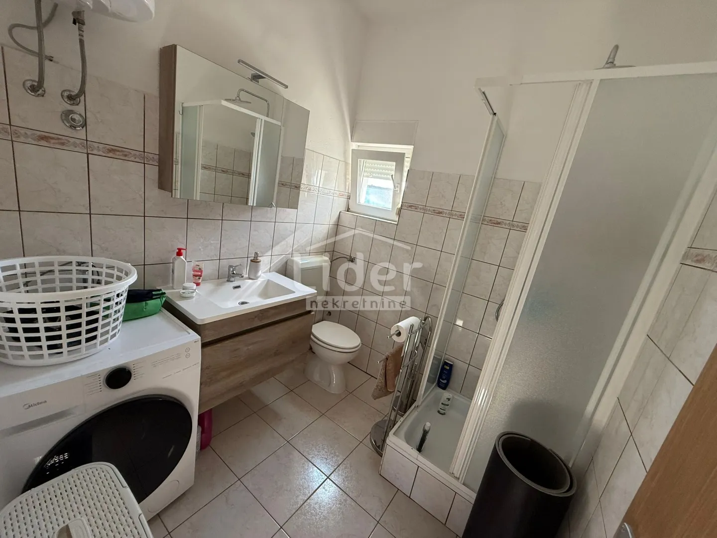 kuća prvi red uz more – posedarje - slika 19